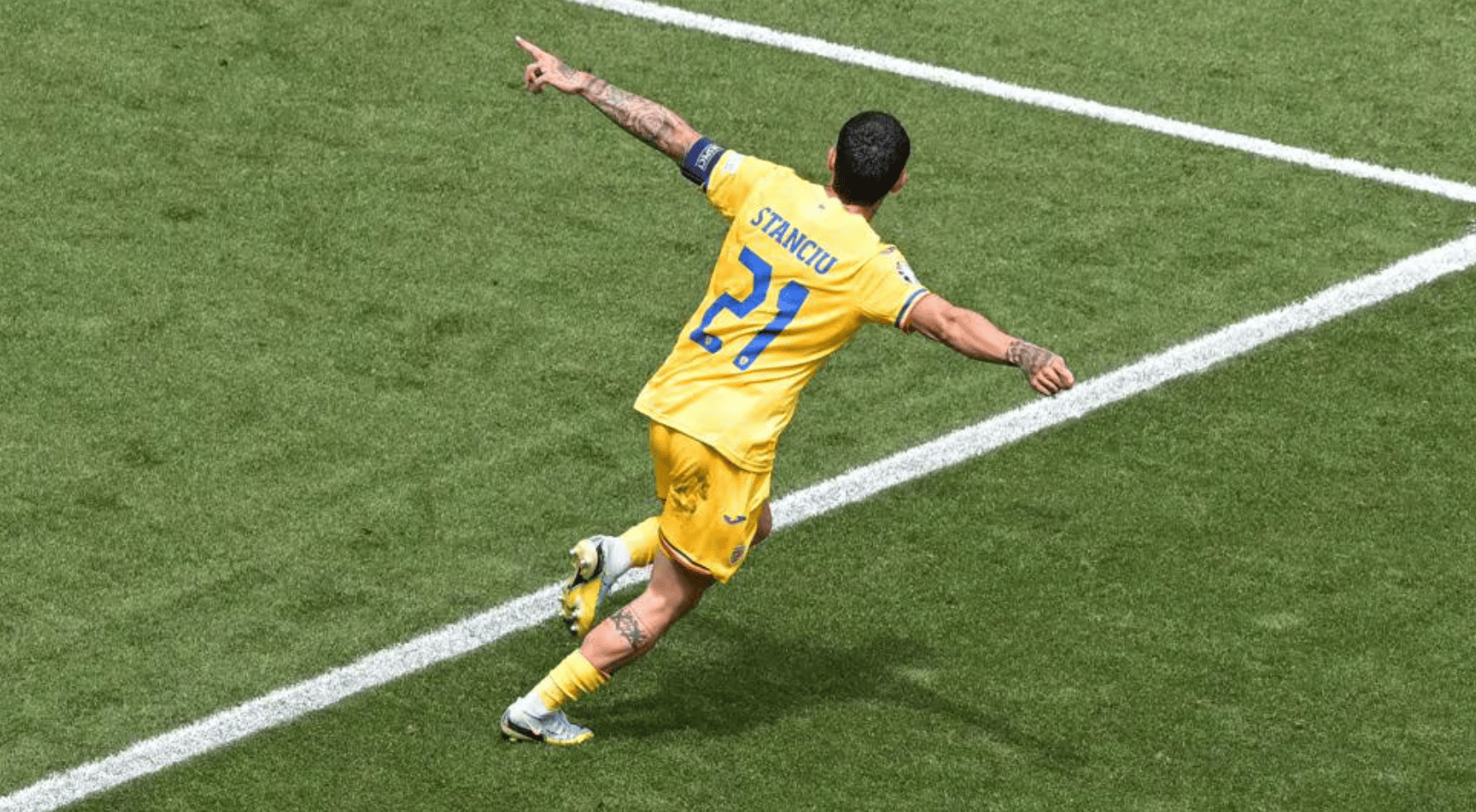 罗马尼亚队人员变动频繁，备战欧洲杯预选赛的简单介绍