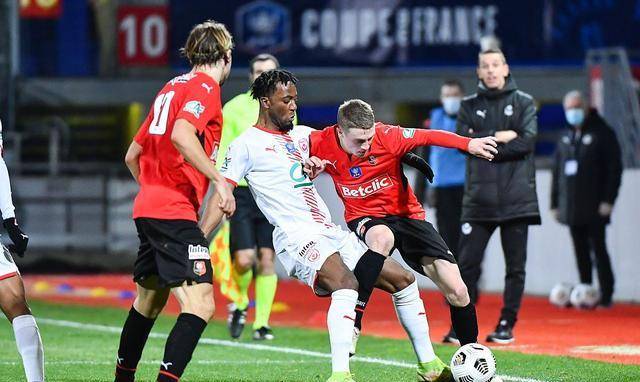 爱游戏平台-关于甘冈客场取胜，保级前景一片向上的信息