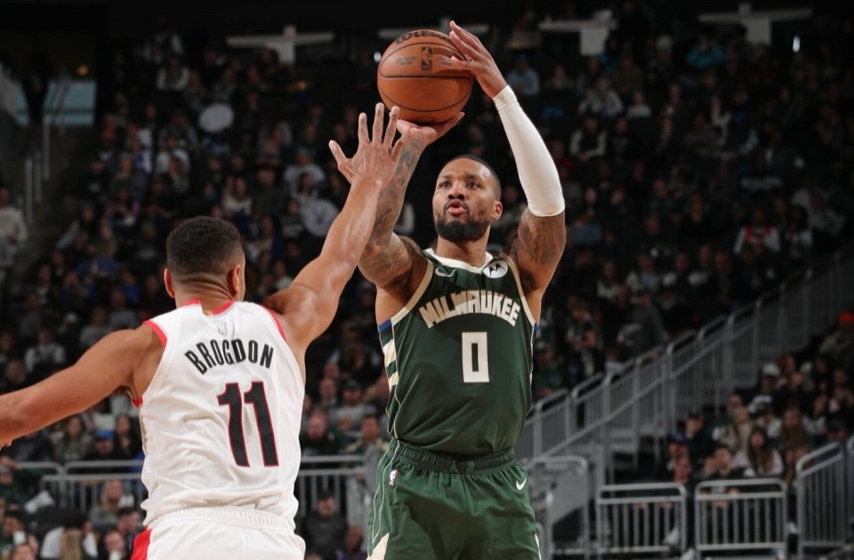 包含开拓者主场战胜公牛,利拉德奉献高效表现帮助球队拿下胜利的词条 包含开拓者主场战胜公牛,利拉德奉献高效表现帮助球队拿下胜利的词条