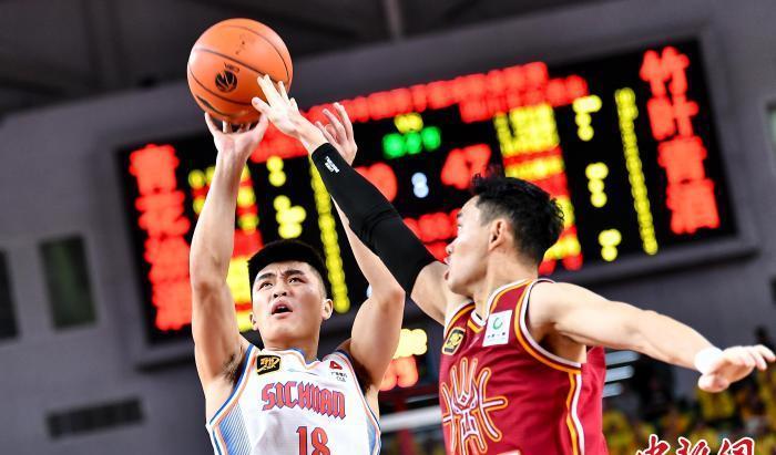 山西男篮取得胜利,喜迎两连胜 山西男篮取得胜利,喜迎两连胜